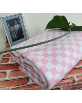 Одеяло байковое  140х205 розовая клетка пл.420гр.(ОБ-200) 